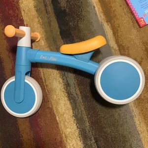 Baby balance bike